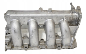 KOLEKTOR SSĄCY LAGUNA III 3 2.0 TURBO 8200614545