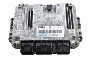 KOMPUTER STEROWNIK MASTER II  2.2  DCI 8200311550  0281012058