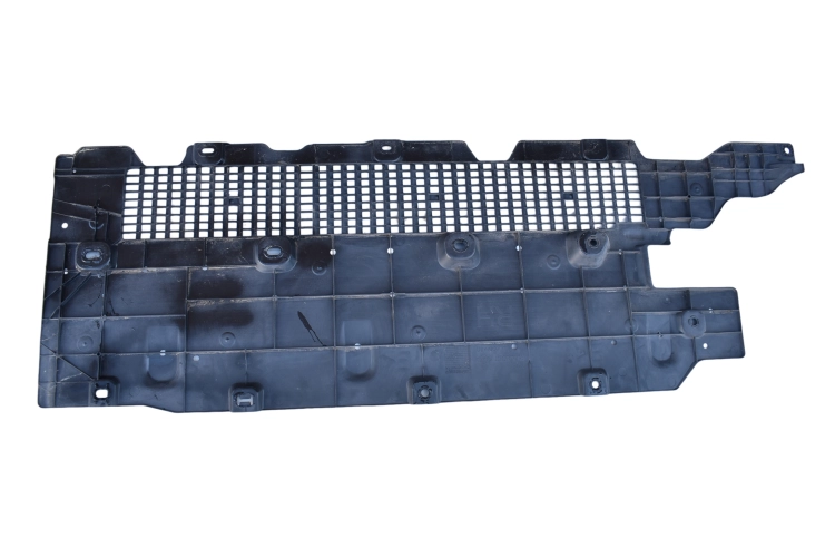 oslona-plyta-podwozia-prawa-renault-megane-iv-748142239r (3).jpg
