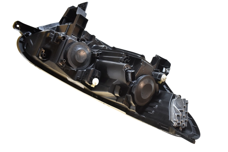 lampa-reflektor-led-przod-lewy-renault-kadjar-260609857r (5).jpg