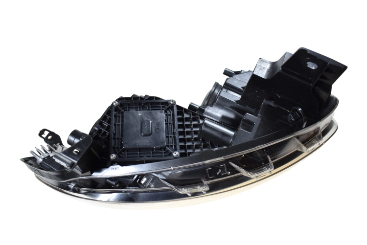 lampa-reflektor-led-przod-lewy-renault-kadjar-260609857r (7).jpg